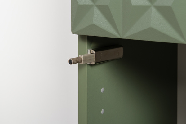 Шкаф-витрина Марион 16.397.01 дымчатый зеленый K521, олива шагрень AG 1050 ПВХ (собирается на любую сторону)